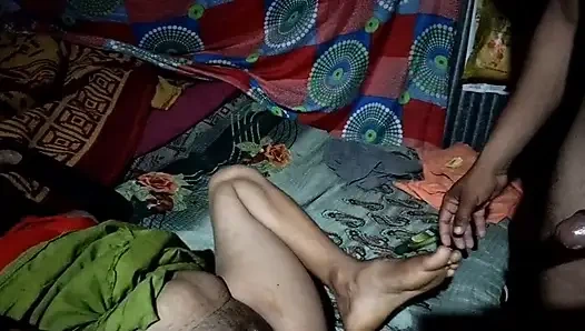 Desi bhabhi ki gand ki chudai