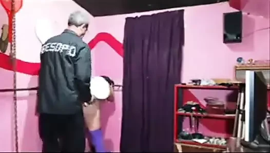 Mafaldinha patronundan ceza alıyor