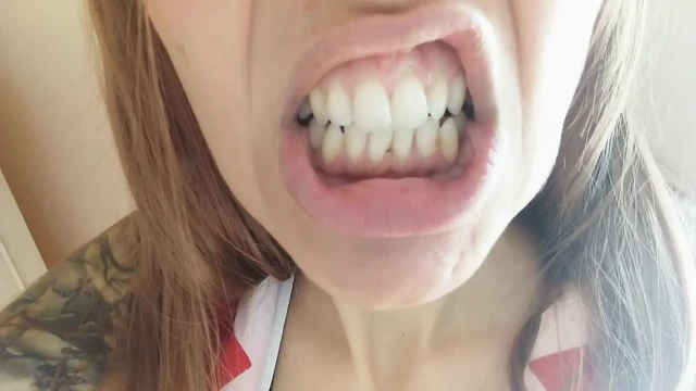 Bu hemşire döllerini yalayacak!!