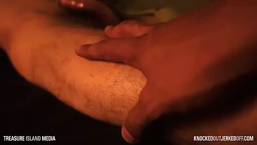 Maxx ferro nakavt dışarı sarsıldı