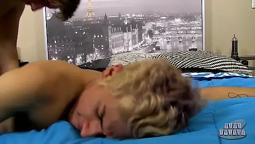 Skyler sert ve acımasız seviyor!