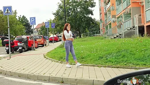 Ünlü olabilmenin en iyi yolu