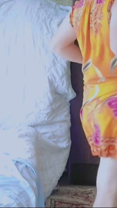 Büyük götlü beyaz gay korkak sürtük crossdresser ladyboy. kaltak emo çocuk. büyük doğal göğüslü kız gibi genç çocuk | Klip 1