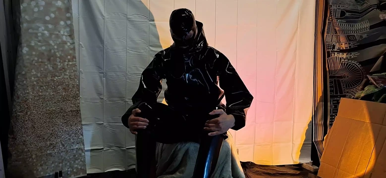 Farmerrain Rainwear ve lateks maske