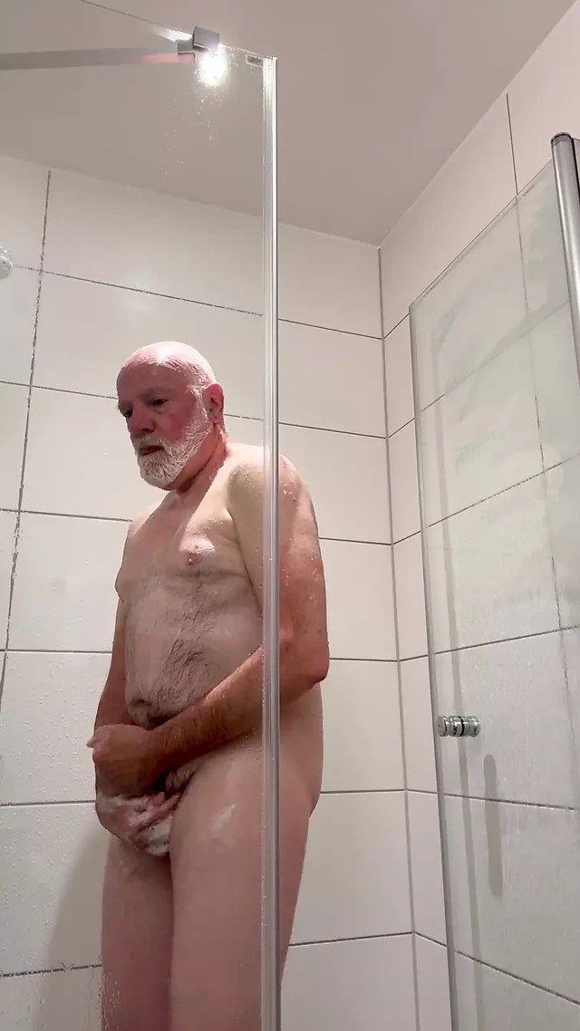 Bearstgt duş sergisi