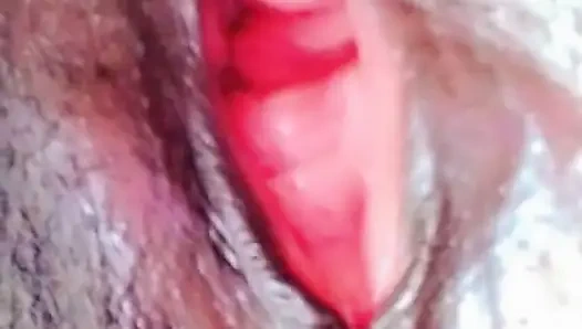 Hottysexy Afrikalı kraliçe pembe amcığını sıkıyor