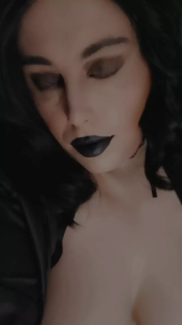 Katie travesti