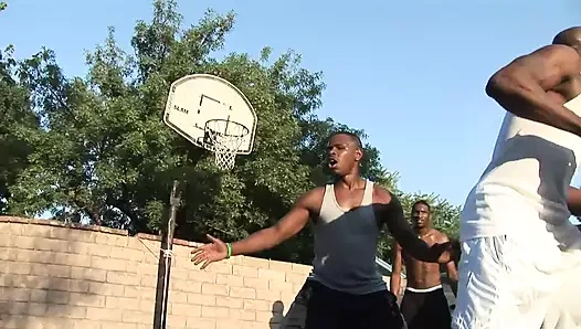 Ateşli vahşi çılgın kadın vol.2 - bölüm 4