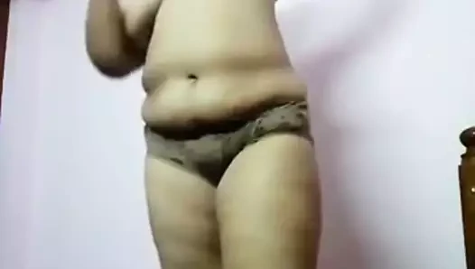 Yerel teyzenin özçekimi