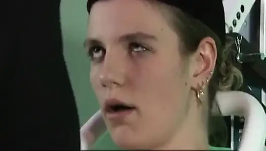 Alman sürtüğün sikilip tadını çıkarma derlemesi