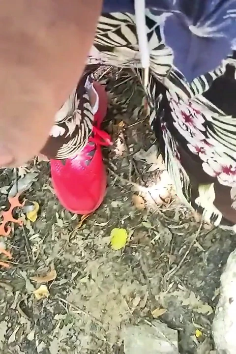 Mastürbasyon yaparken parkta yürümek - riskli - sonunda ateşli ateşe boşalma