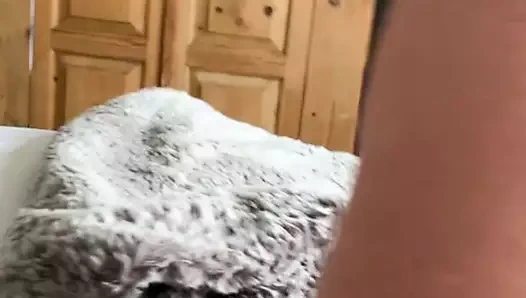 Karım mastürbasyon yapıyor. Rüyada çok horoz görmek