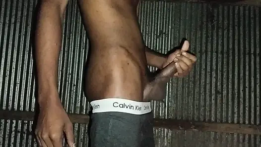 Sigara içme ile elle muamele