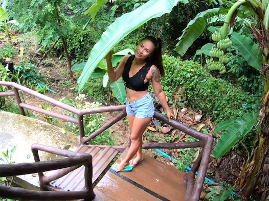 amatör taylandlı kız arkadaş, hardcore oral seks ve seks içinde bir cabana