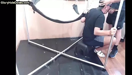 Ev yapımı gay baba yarak emdikten sonra sikişiyor