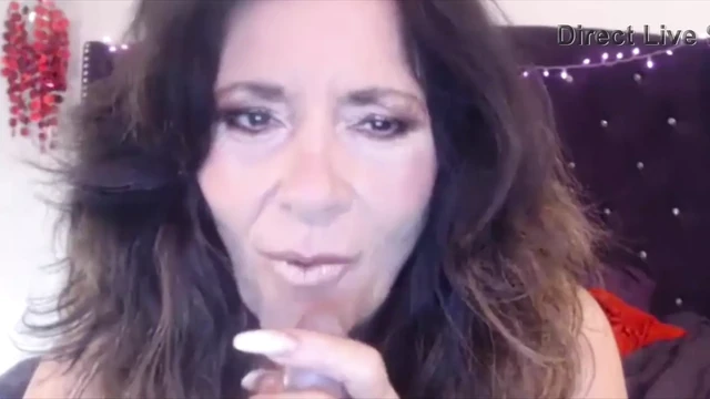 Kirli görüşmelerle yaramaz yaşlı adım anne kâkül am ve boşalmak alır