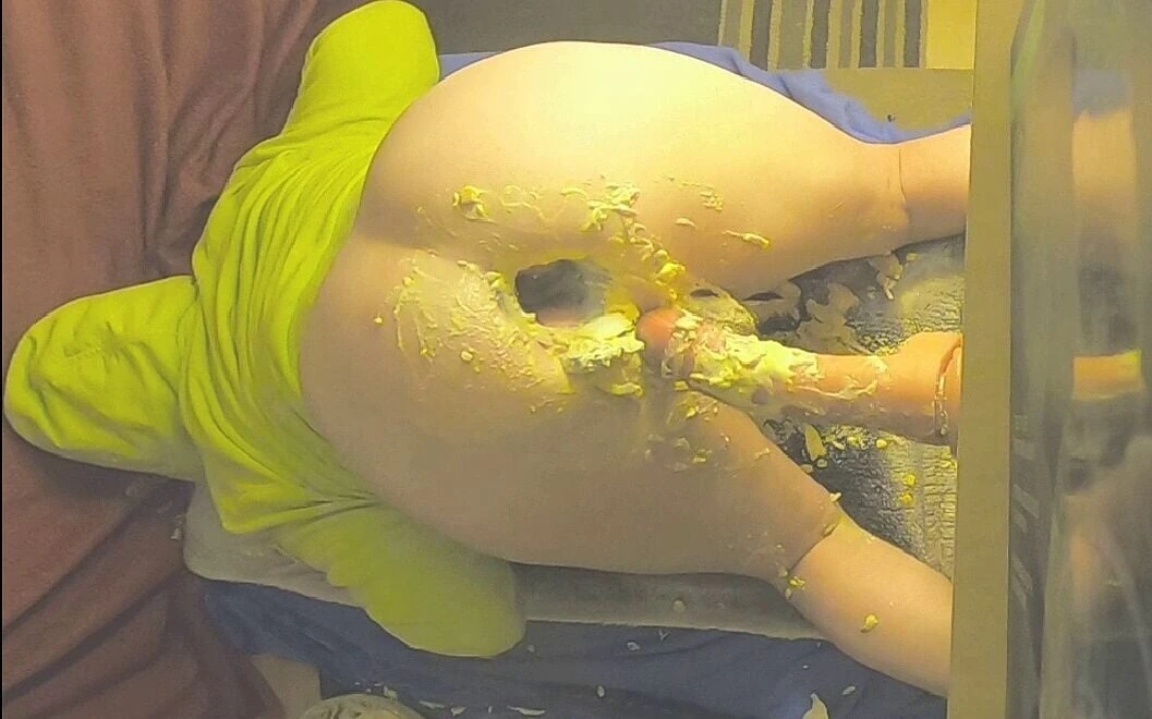 Hungry Femboy Ass 1 - Chicken Egg Salad Stuffin