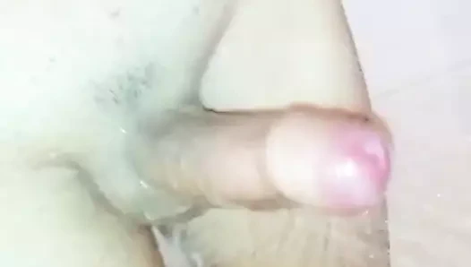 Bulgar eller boşalıyor - duş