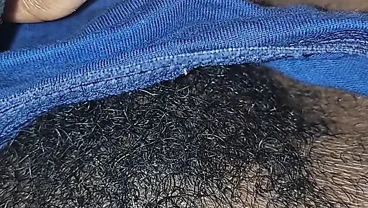 Islak amcığımla oynuyorum