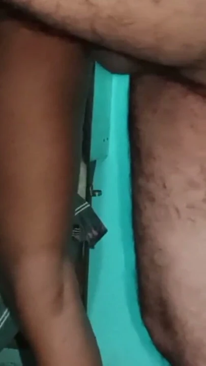 Hint Desi seks videosu, seks videosu, ev yapımı seks videosu, kız arkadaş odada erkek arkadaşıyla seks yapıyor | Bölüm 3
