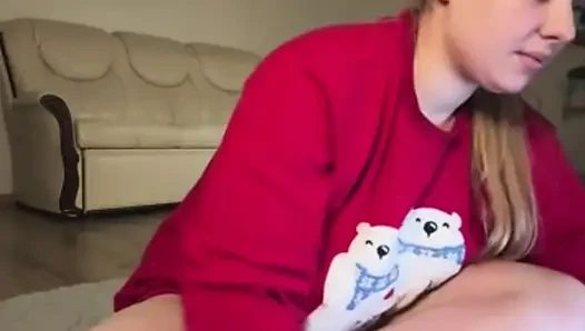 Huge natural tits playing and pussy fingering with jucielussie