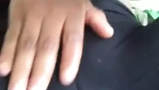 Siyah gf oynama ile ona memeler