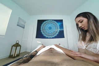 Kimora Quin'in masaj salonu