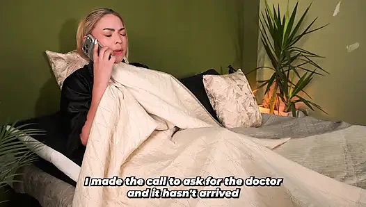 Ne harika bir hizmet! - Büyük götlü doktor büyük memeli sarışın bir hastayla lezbiyen seks yapıyor