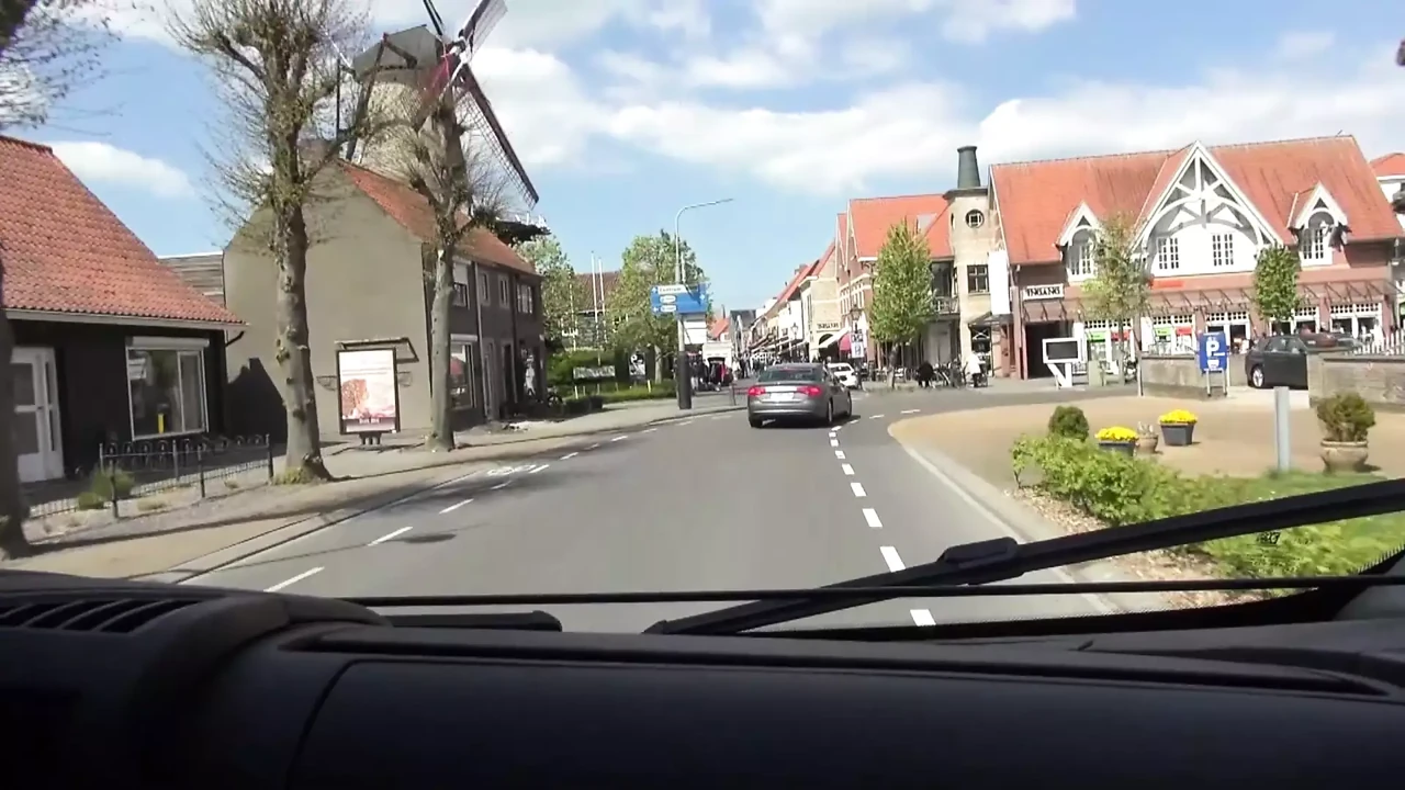 Hitchhiking in Flanders part 2, Kimberly X.