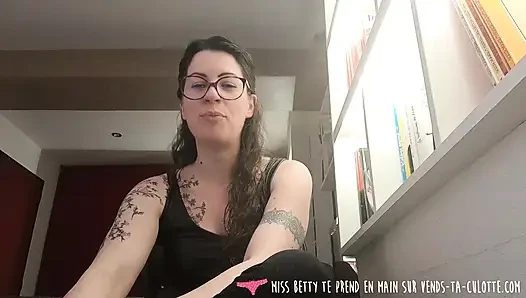 Vends-ta-culotte - Fransız dominatrix'in itaatkar adam için sert mastürbasyon talimatları