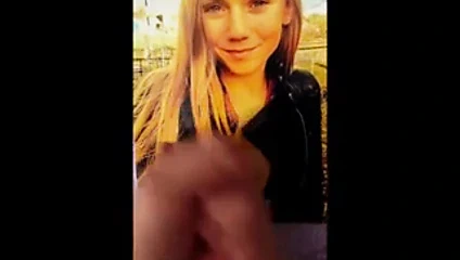 Sevimli kız boşalıyor #17