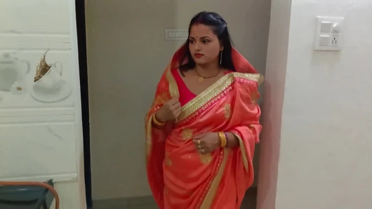 Rhea, the newlywed bride, was making pudding in the kitchen when the brother-in-law grabbed her from behind and had sex.