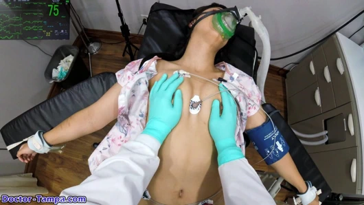 Dr Tampa - rahatlama jinekolojisi - Selena Sativa