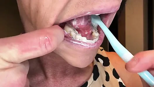 Tanrıça Kandys yaramaz oral rutin
