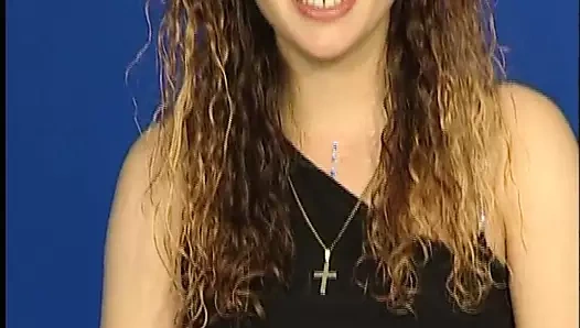 Stella das erste mal bei einem hardcore BDSM Casting