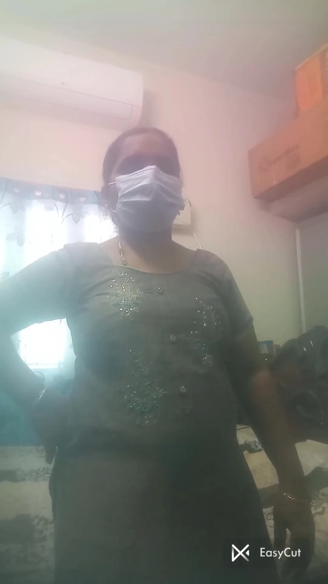 The Lorry Driver Was Happy to Pay the Widow