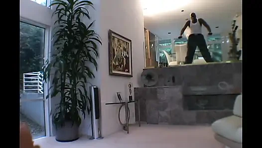 Divine Goddess kontrolü eline alıyor