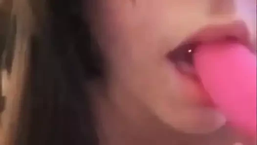 Ben ateşliyim, mastürbasyon yapmak için bana eşlik et baba