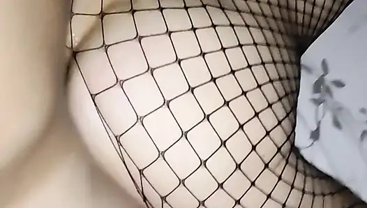 Ev videosunda erotik iç çamaşırlı evli kadın