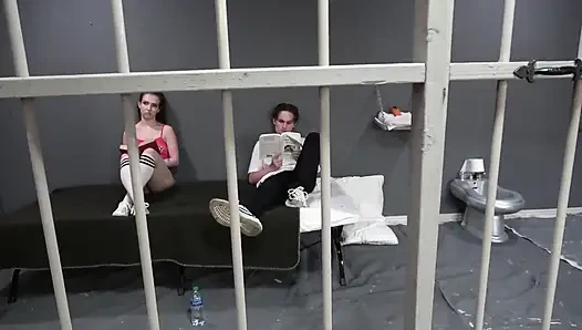 Üniversiteli hapishane: hazel paige'in yer aldığı bölüm 2