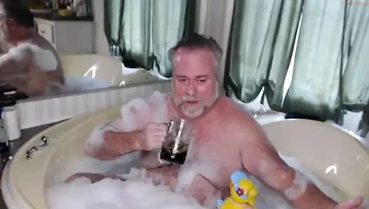 Tubby baba içinde the tub