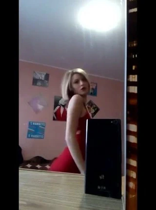 güzel kız striptiz