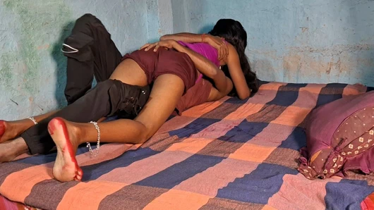 Kayınbiraderim beni ateşli ve seksi sikiyor