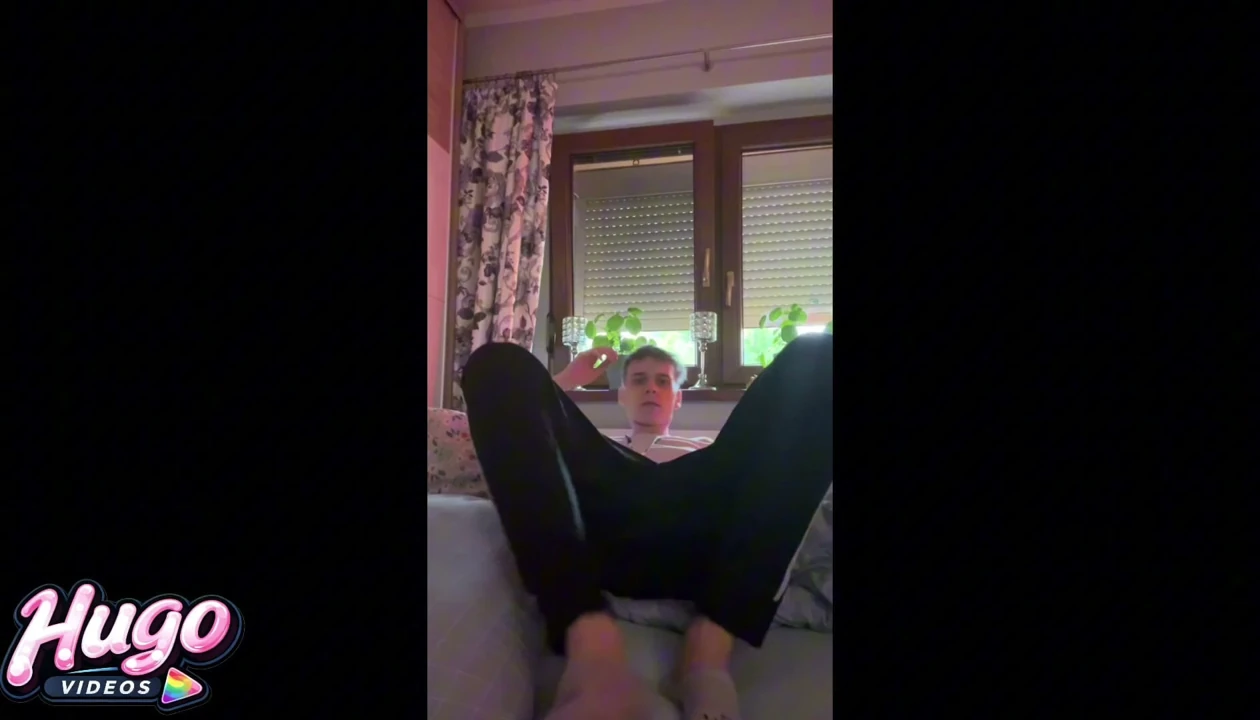 Genç Twink ve eğlencesi