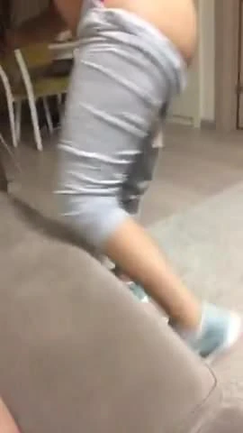 Hatunda saglam kalca var (seks icermez :)