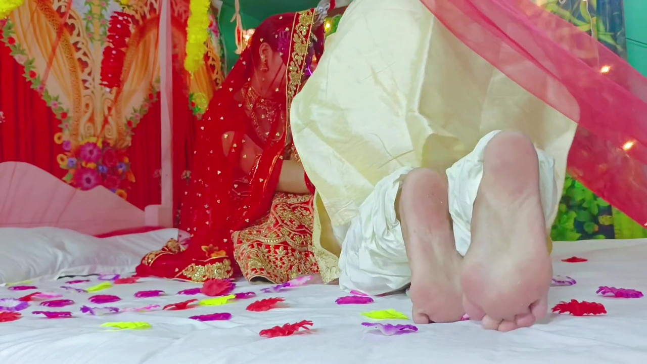 Phir Se Suhagraat Arrange Marriage Wali Super Hot Sexy s Indian Frist Night Newly Married Couple Romance Fuck Hard Closeup