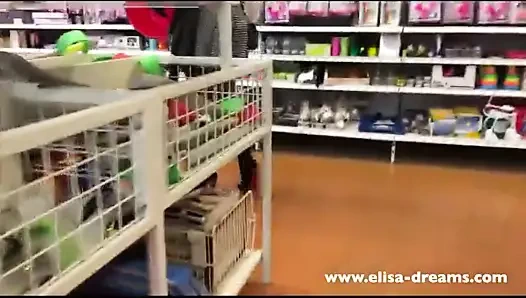 Ve bir dükkanda külot yok