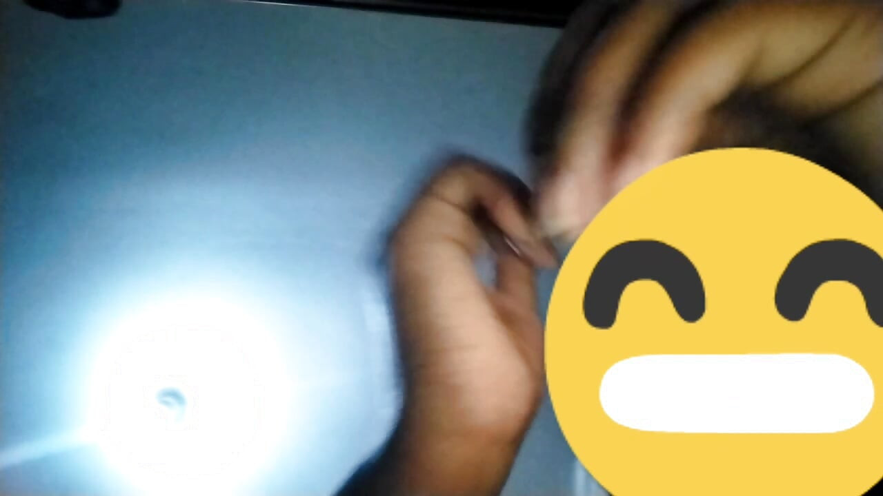 Ellerimi seviyorsun, değil mi?