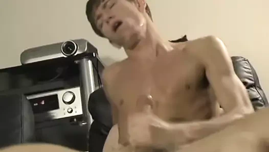 Dik twink aşıklar sikme sonra sert oyun oturumu