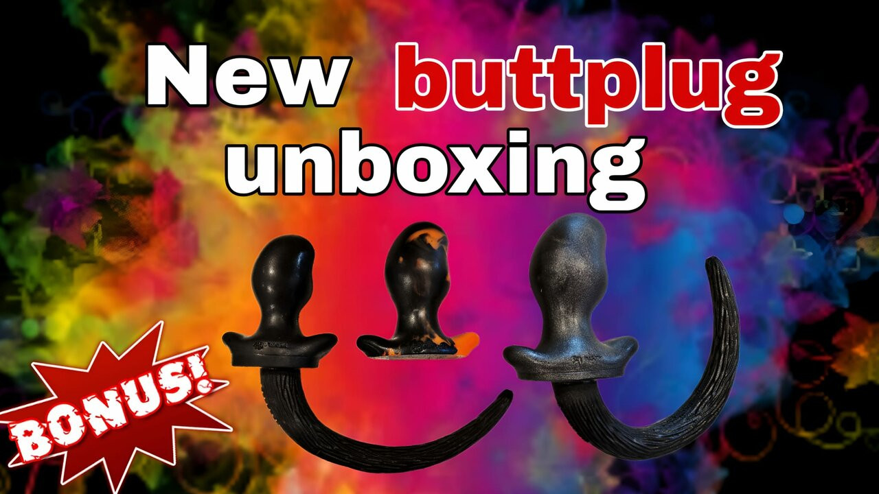 Yavru köpek kuyruğu, büyük flr, femdom, miss raven, eğitim, sıfır erkek köle, dominatrix, bdsm, esaret ile yeni büyük buttplug kutusunun açılması